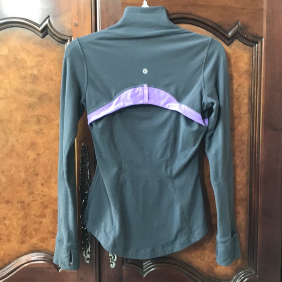 Lululemon Athletica Gray/Purple Front Zip Jacket - Picture 5 of 11